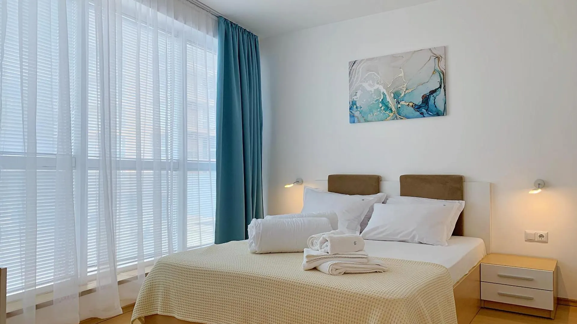 Апартаменти Блу Стар Кабакум - Apartments Blue Star Cabacum Warna Bułgaria
