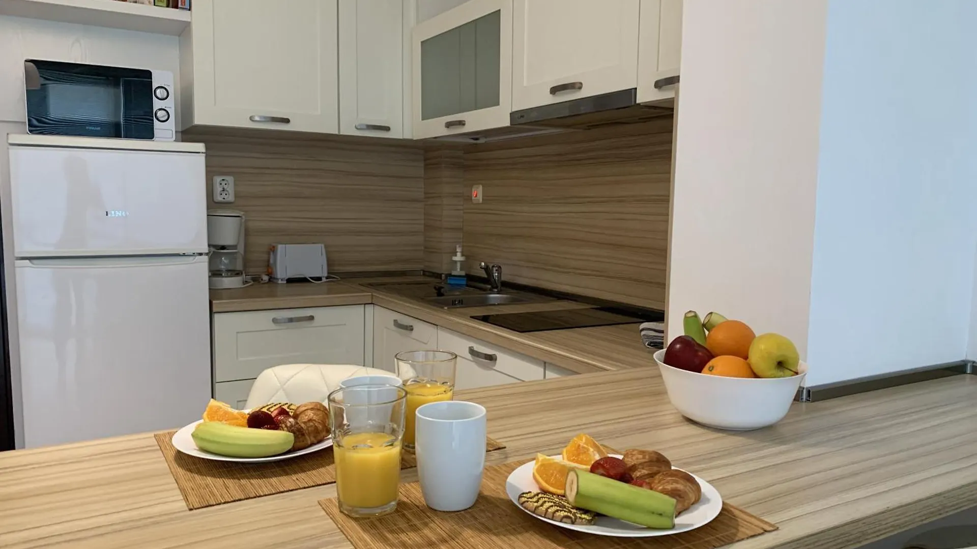 Апартаменти Блу Стар Кабакум - Apartments Blue Star Cabacum Warna 0*,  Bułgaria
