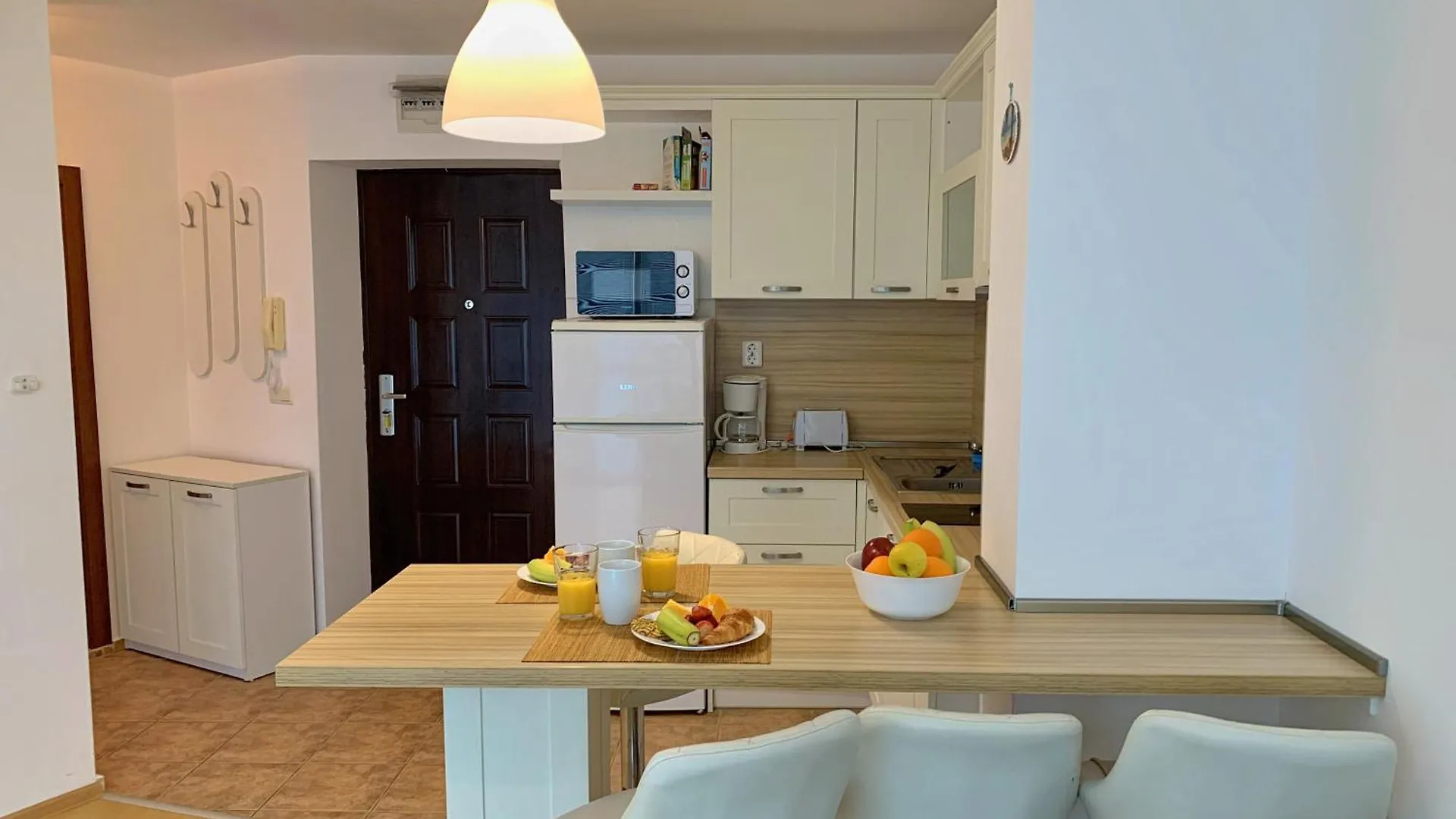 Апартаменти Блу Стар Кабакум - Apartments Blue Star Cabacum Warna Bułgaria
