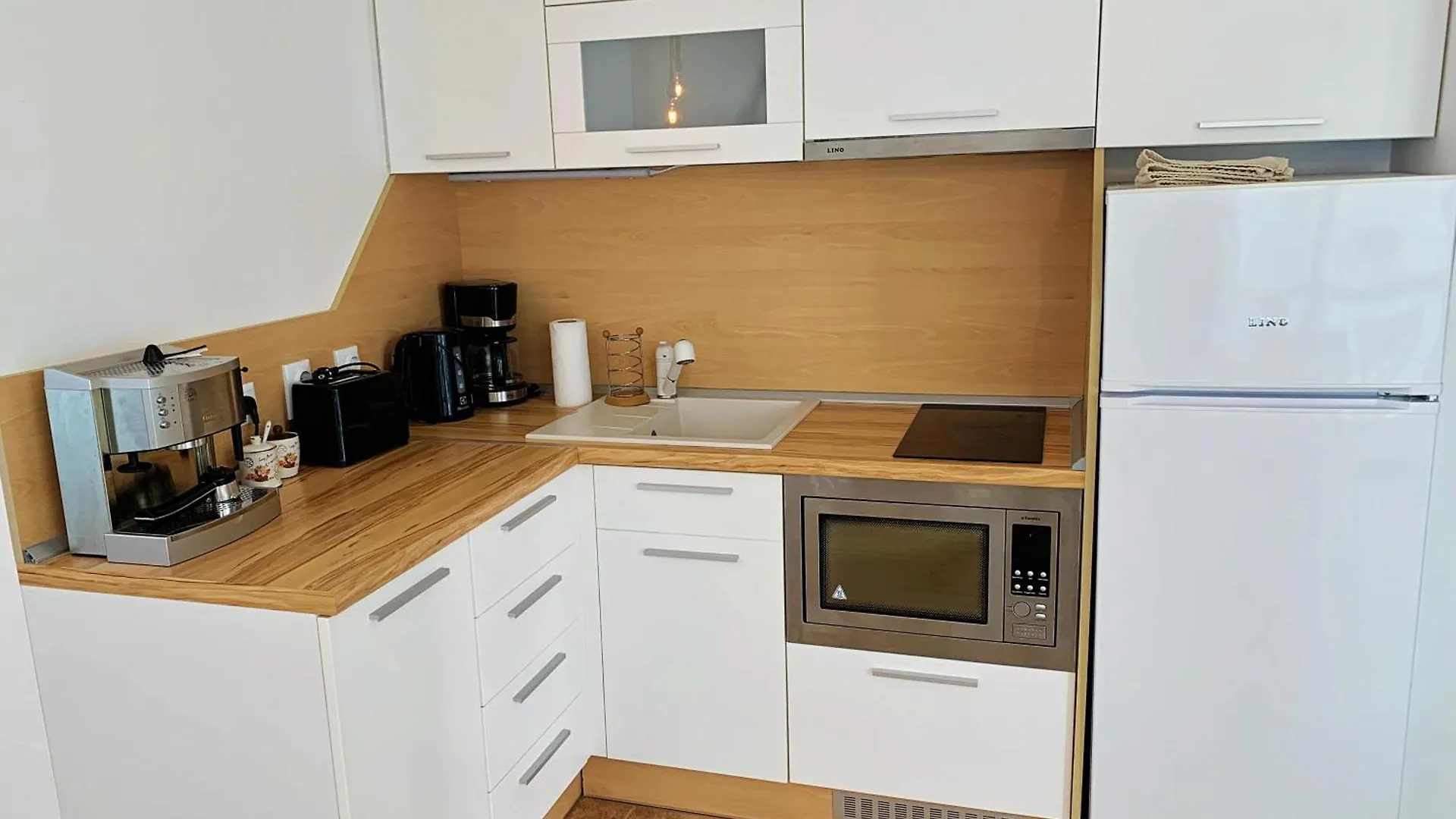 Апартаменти Блу Стар Кабакум - Apartments Blue Star Cabacum Warna