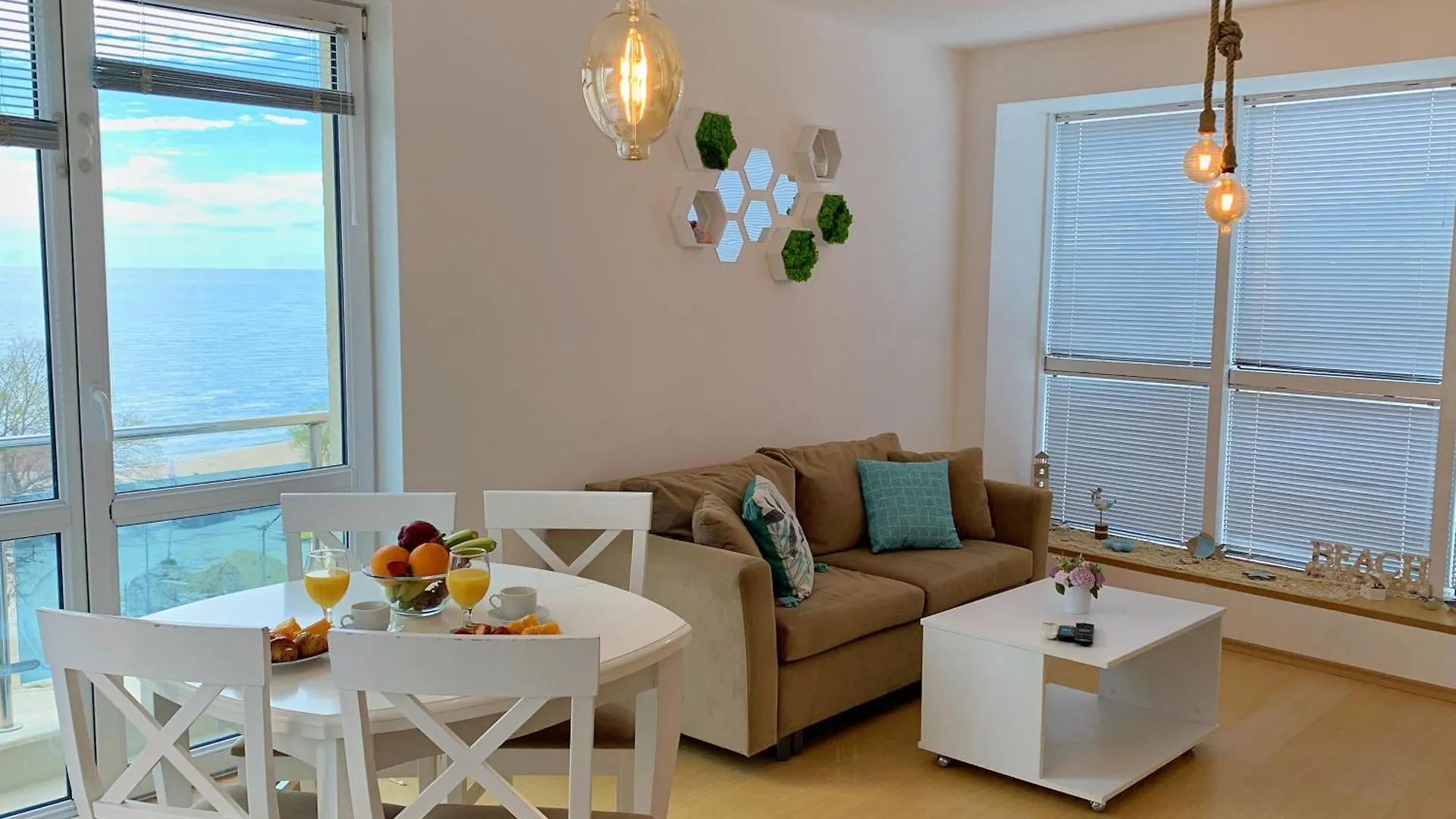 Апартаменти Блу Стар Кабакум - Apartments Blue Star Cabacum Warna 0*,  Bułgaria