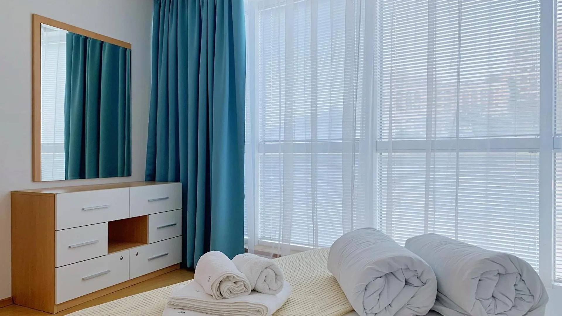 Апартаменти Блу Стар Кабакум - Apartments Blue Star Cabacum Warna